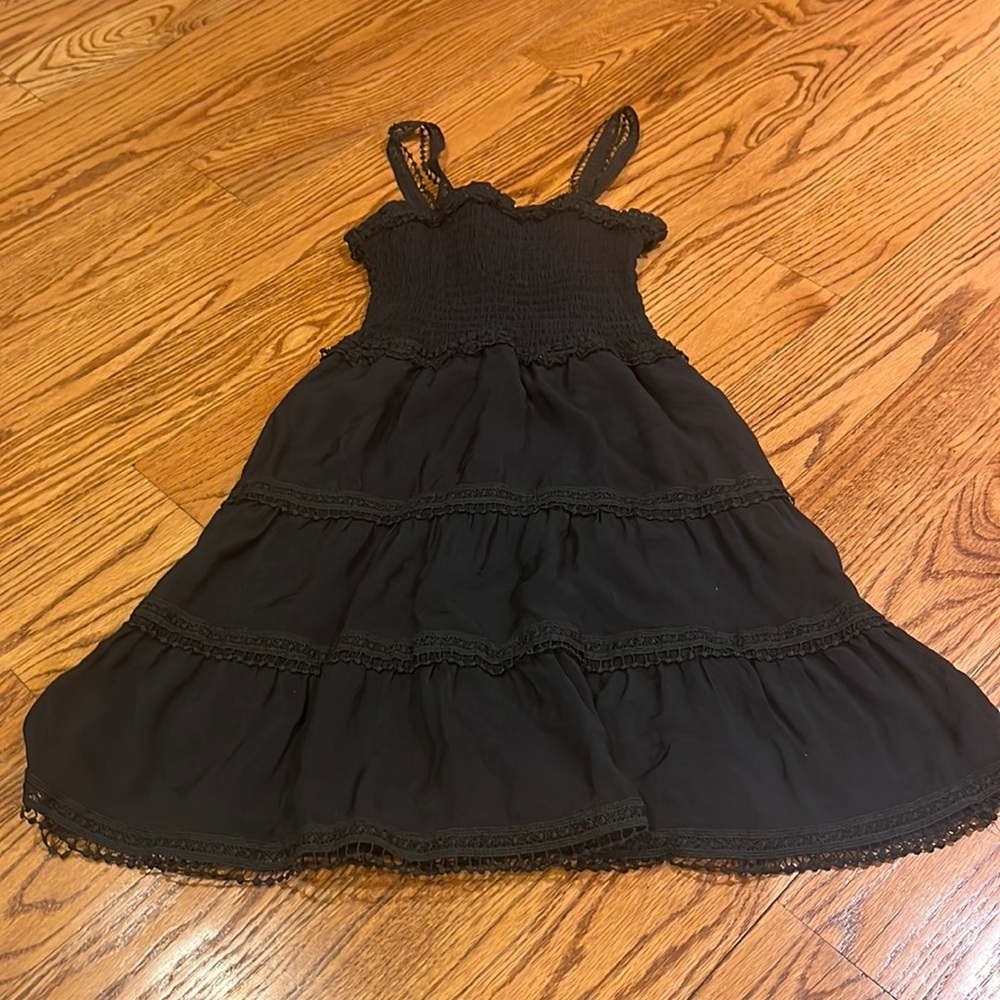 Elan Woman’s Black Ruffle Dress Size M